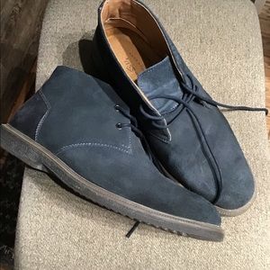 Bass navy shoes